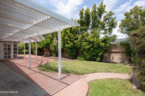 1309 Sapphire Dr, Santa Maria CA  93454-3257 exterior