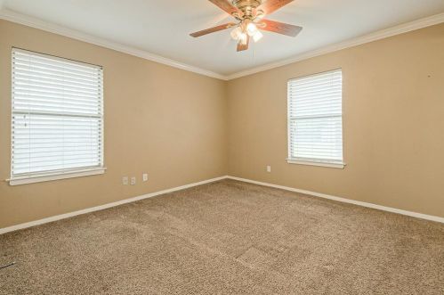 501 Center St, Whitewright TX 75491-2804 exterior