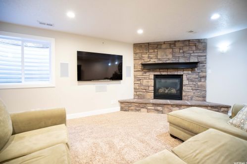 165 400, Smithfield UT 84335-1350 exterior