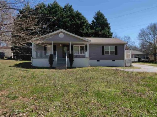 1150 Beacon Light Rd, Spartanburg SC  29307-4802 exterior