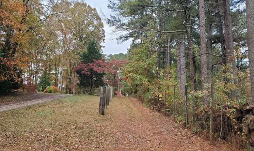2863 Parkwood Rd, Lithonia, GA 30039-4411