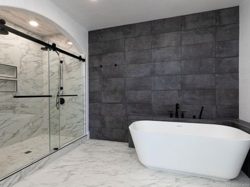 9784 Sun Country Dr, Elizabeth CO  80107-9348 exterior