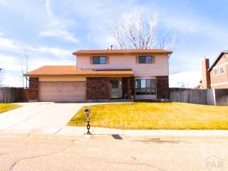 43 Verdosa Dr, Pueblo, CO 81005-2941