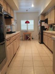 2025 Beverly Glen Blvd, Los Angeles CA  90025-5100 exterior