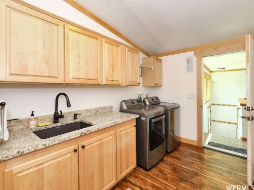 29731 Old Lincoln Hwy, Hoytsville UT 84017-9621 exterior