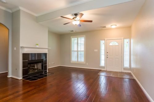 10719 Long Leaf Dr, Conroe TX  77385 exterior