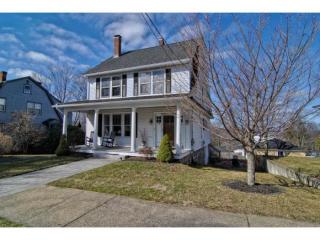 94 Hubbard St, Manchester, NH 03104-5233