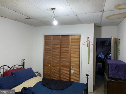 2144 10th St, Philadelphia PA 19148-3005 exterior