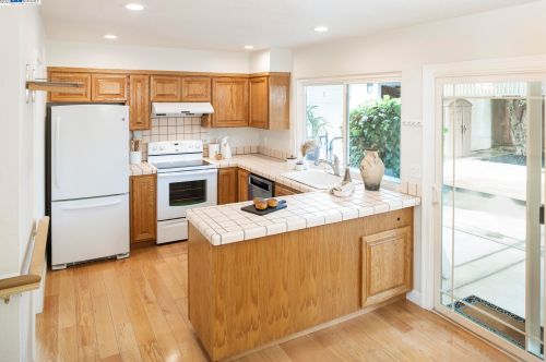 1930 Cartier Dr, Livermore, CA 94550-5673