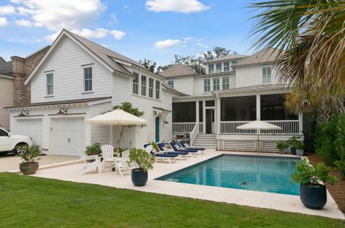383 Bridgetown Pass, Mount Pleasant, SC 29464-8303