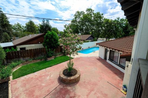 1267 Canal Dr, Turlock CA  95380-4159 exterior