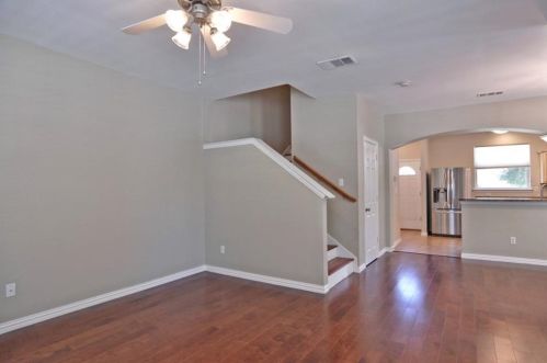 6200 Crescent St, Fort Worth TX  76180-4749 exterior