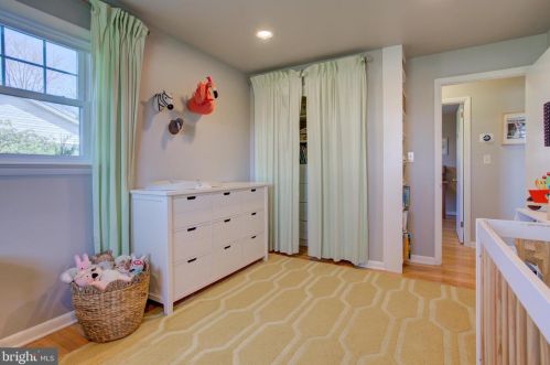 1853 Rockvale Rd, Lancaster PA  17602-1315 exterior