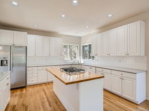 7383 Augusta Dr, Boulder CO  80301-8200 exterior