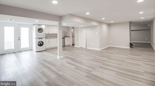 10367 Cullen Ter, Columbia, MD 21044-2402