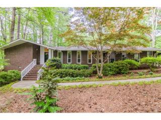 408 Dorsey Cir, Lilburn, GA 30047-4033
