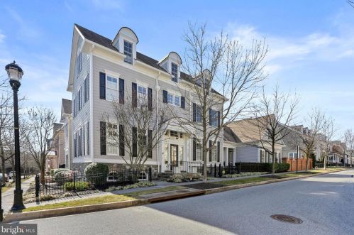 11407 Ellington St, Fulton, MD 20759-2505