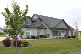 14 Jasmine Ln, Pasco, WA 99301-3284