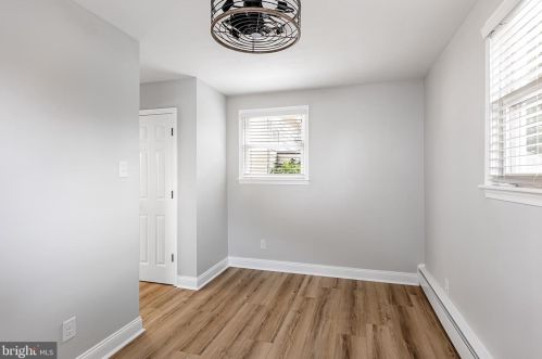 347 Ardmore Ave, Tavistock NJ  08033-1001 exterior