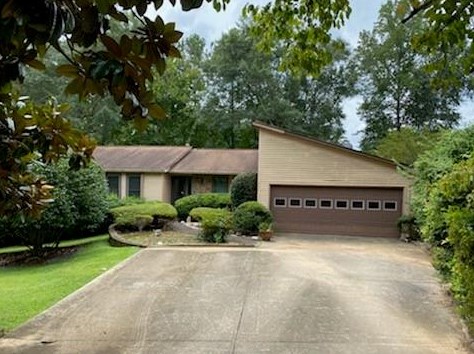 242 Rockwood Ct, Marietta, GA 30068-4075