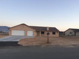 18893 Westlawn St, Hesperia, CA 92345-6950