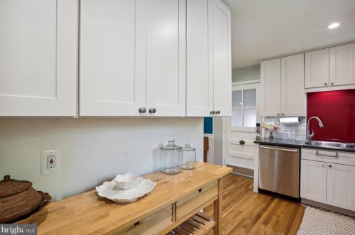 903 Kerwin Rd, Silver Spring MD 20901-1752 exterior