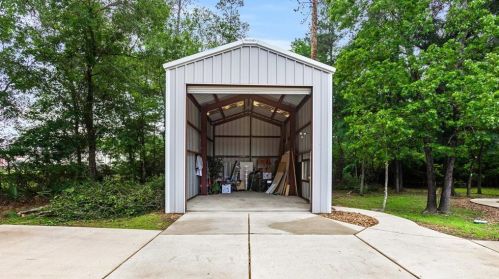 15720 Kuykendahl Ct, Conroe TX  77384-3560 exterior