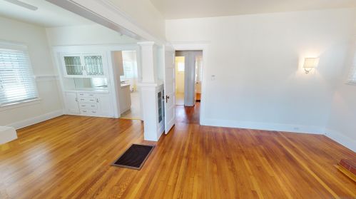 546 Palm Ave, San Diego, CA 92118-1725