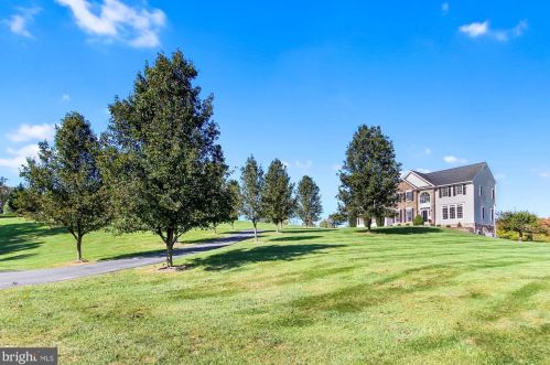 1225 Bear Hollow Ct, Forest Hill, MD 21050-2567