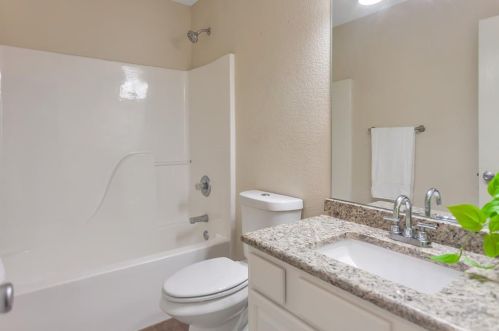 751 Annette Dr, Fort Worth TX  76108-4563 exterior