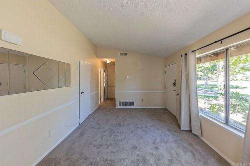9177 Admiralty Ave, Riverside CA  92503-3314 exterior