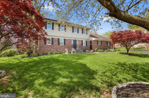 413 William St, Leesburg, VA 20176-2013