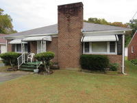 212 Boyette St, Murfreesboro, NC 27855-1104