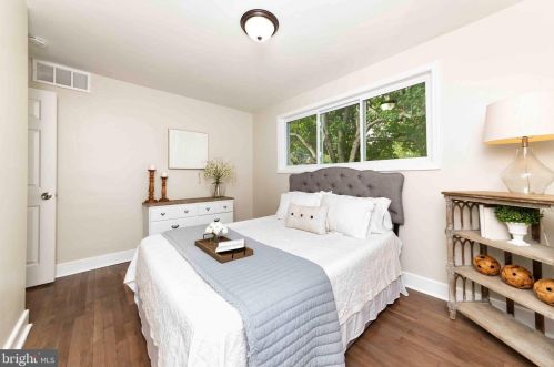 10814 Jewett St, Silver Spring MD 20902-3668 exterior