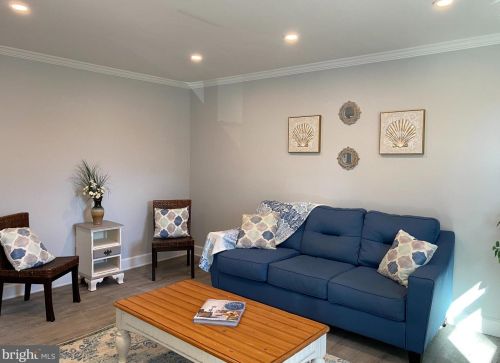 310 Stevens Ave, Arnold MD 21012-1547 exterior