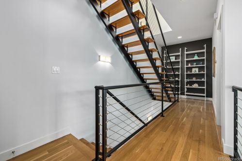 2462 Tremont Pl, Denver CO  80205-3138 exterior