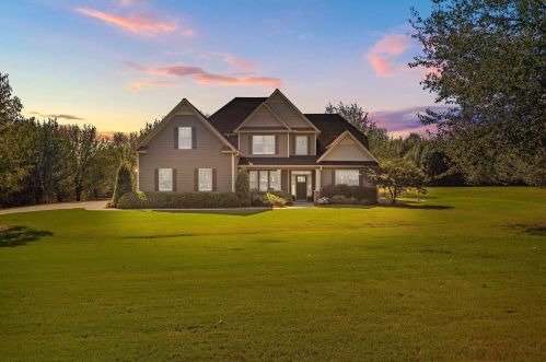 161 Brooks Rd, Brooks, GA 30205-2102