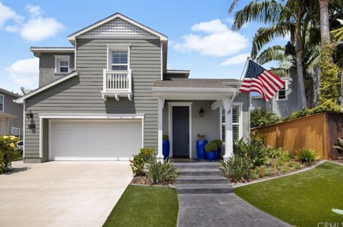 650 Sandside Ct, Carlsbad, CA 92011-3255