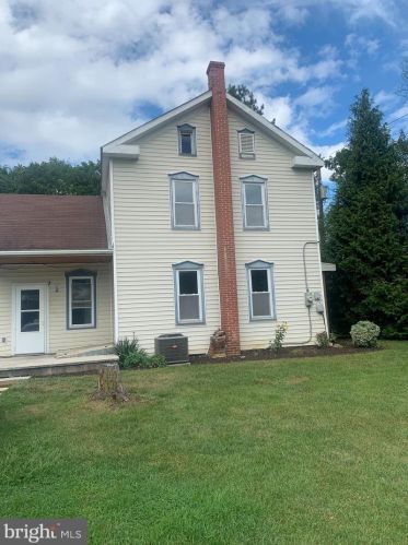 252 Mcallister Church Rd, Carlisle, PA 17015-9504