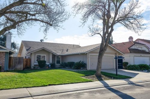 1728 Nighthawk Way, Modesto, CA 95358-6717