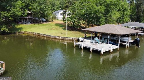 249 Poinsettia Pl, Mayfield, GA 31087-5906