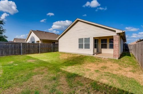 6433 Regina Dr, Fort Worth TX  76131-1226 exterior