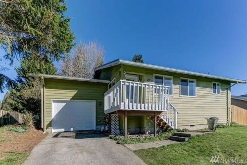 2318 Kristi Pl, Ferndale, WA 98248-9267