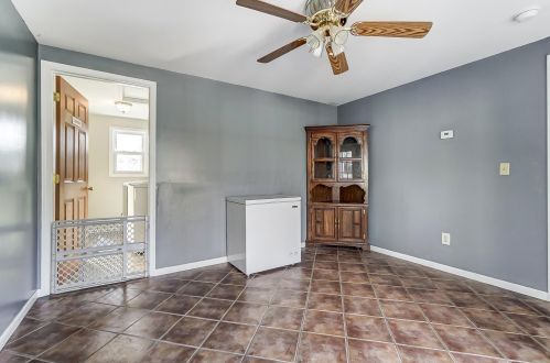1483 Burnett Rd, Springfield OH  45505-3411 exterior