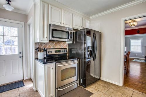 4333 Locke Ave, Fort Worth TX  76107-5410 exterior