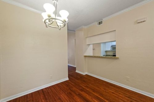 3257 Donnelly Cir, Fort Worth TX  76107-5440 exterior