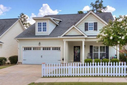 359 Buxton Ln, Evans, GA 30809-8401