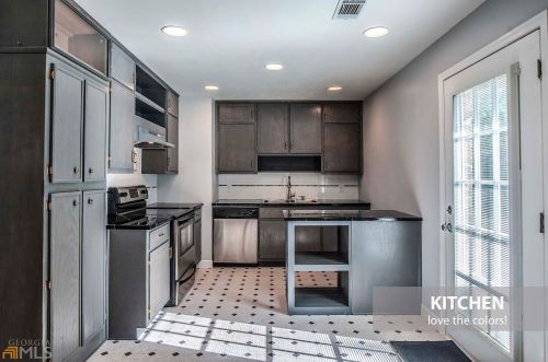325 Cowan Rd, Porterdale, GA 30016-7556