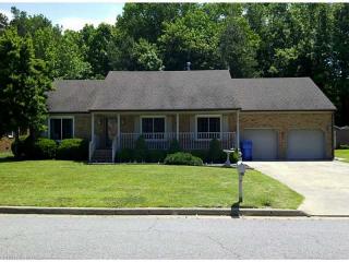 524 Hulen Dr, Chesapeake, VA 23323-4023