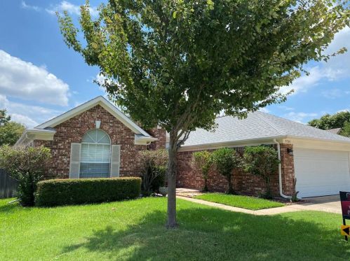 5781 Rockport Ln, Fort Worth, TX 76137-2143